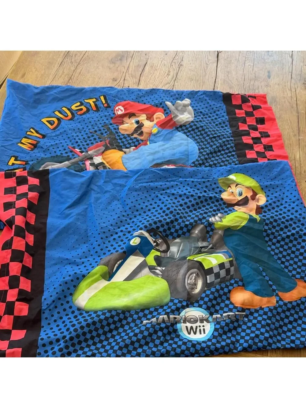 Super Mario Kart Wii 2 pillow cases and 2 Shams